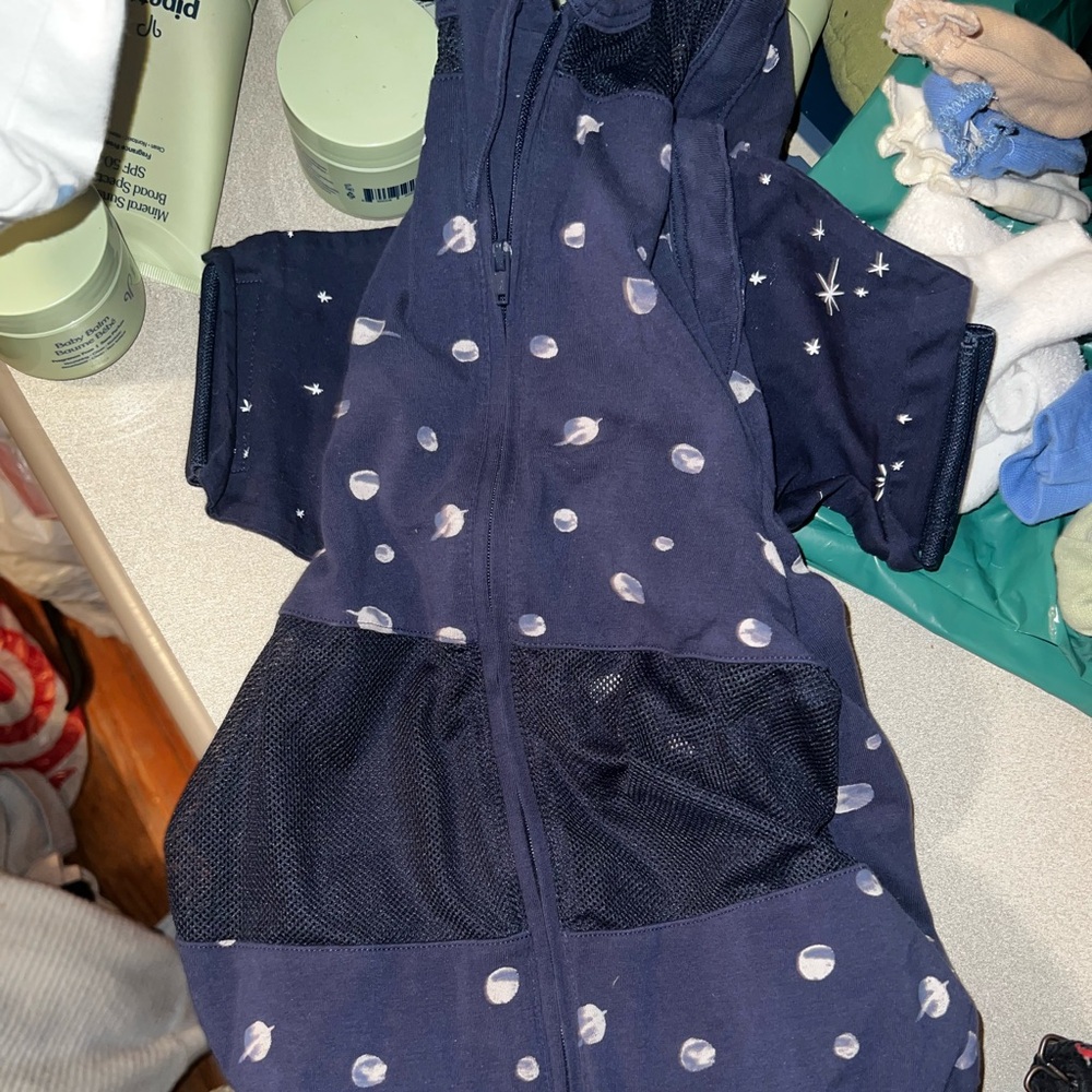 Happiest baby swaddle